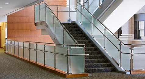 stainless-steel-glass-railing-500x500